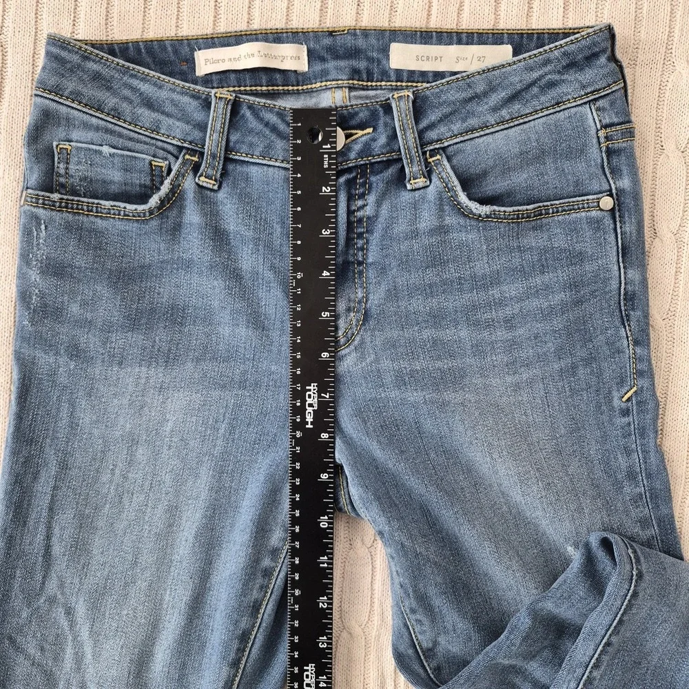Pilcro and the Letterpress Jeans Size 27 Light Wash‎ Fringe Hem Skinny Summer